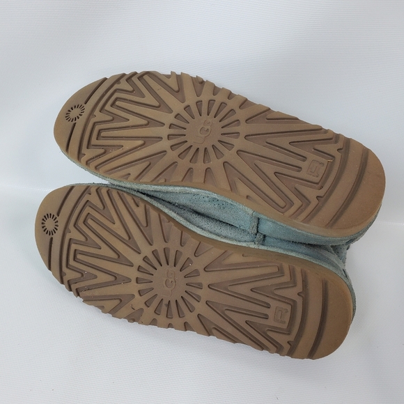 UGG Leather Laser Cut Leather Insoles Slip On Boots - Picture 10 of 11